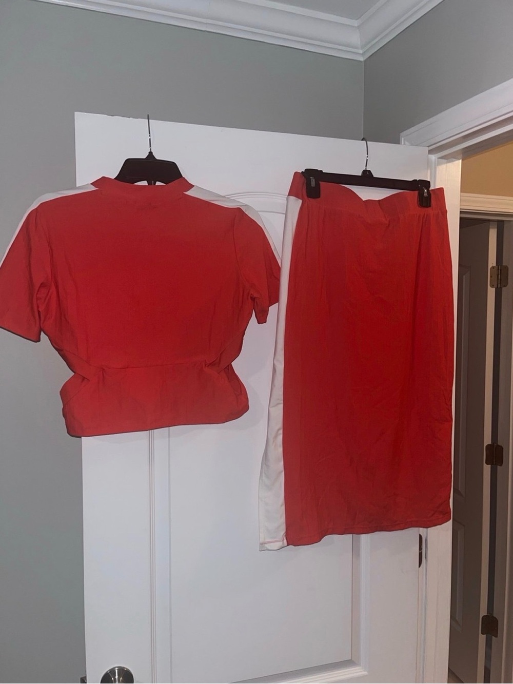PUMA Classics Ribbed Top and skirt set! - Picture 6 of 6